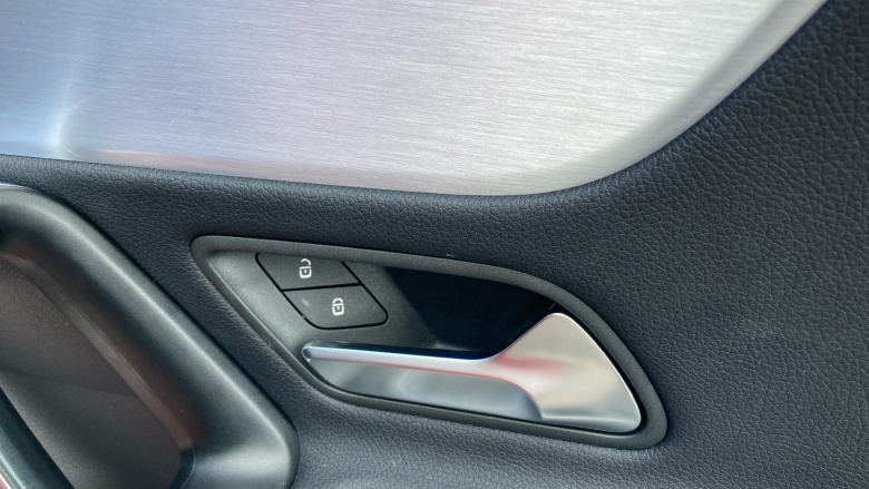 Mercedes-Benz CLA 250e AMG Line Premium 4dr Tip Auto Saloon